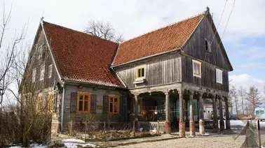 Dom podcieniowy w Kępniewie z 1810 r.