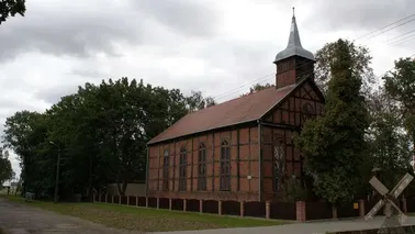 Kościół (pierwotnie ewangelicki) pw. św. Katarzyny w Borętach