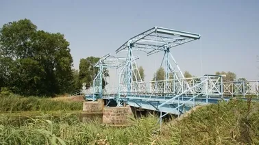 Most zwodzony w Jeziorze z 1895 r.
