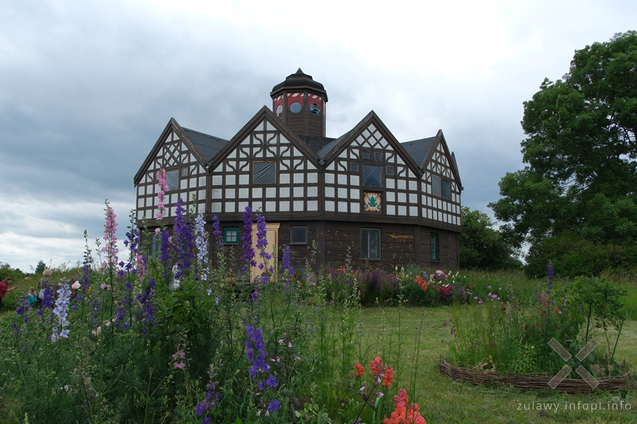 Dom ryglowy w Izbiskach Dom ryglowy w Izbiskach