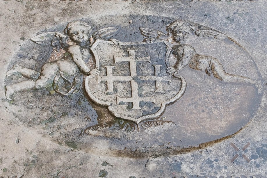 Kościół pw. bł. Doroty z Mątów w Elblągu- płyta nagrobna Davida Schultza (1672 – 1736) Kościół pw. bł. Doroty z Mątów w Elblągu- płyta nagrobna Davida Schultza (1672 – 1736)